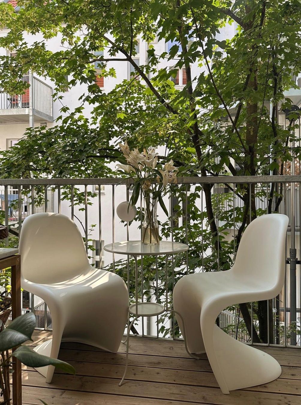Vitra Chaises: Vitra Panton Stuhl weiss – D'occasion à Luzern par cam_f7qx