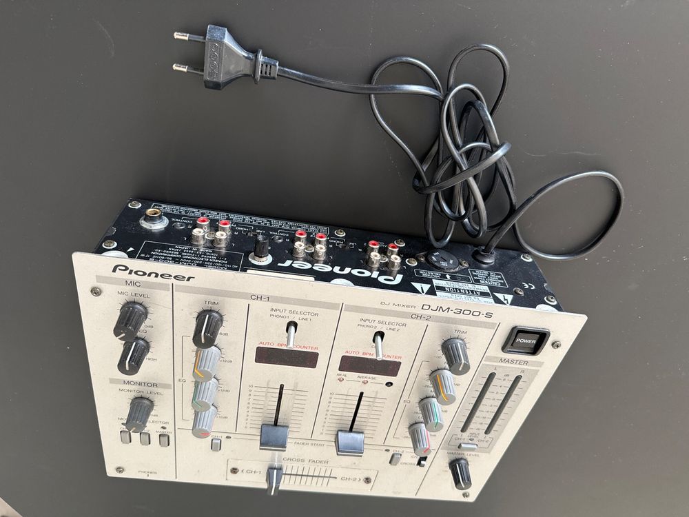 Pioneer DJM-300-S DJ Mixer | Kaufen auf Ricardo