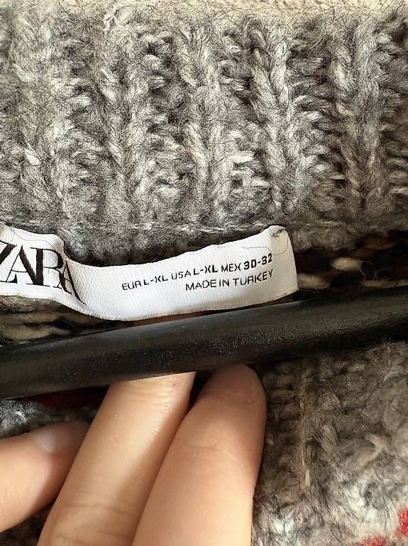 Maglioni & Felpe: Wollenpullover Gr. L – Usato da Winterthur venduto da Kurbelkatze 1