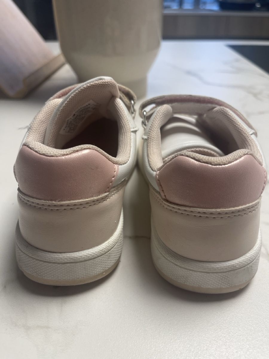 Tommy Hilfiger Scarpe per ragazze: TOMMY HILFIGER Kinder Mädchen Sneaker Grösse 28 – Usato da Täuffelen venduto da Nice800 3