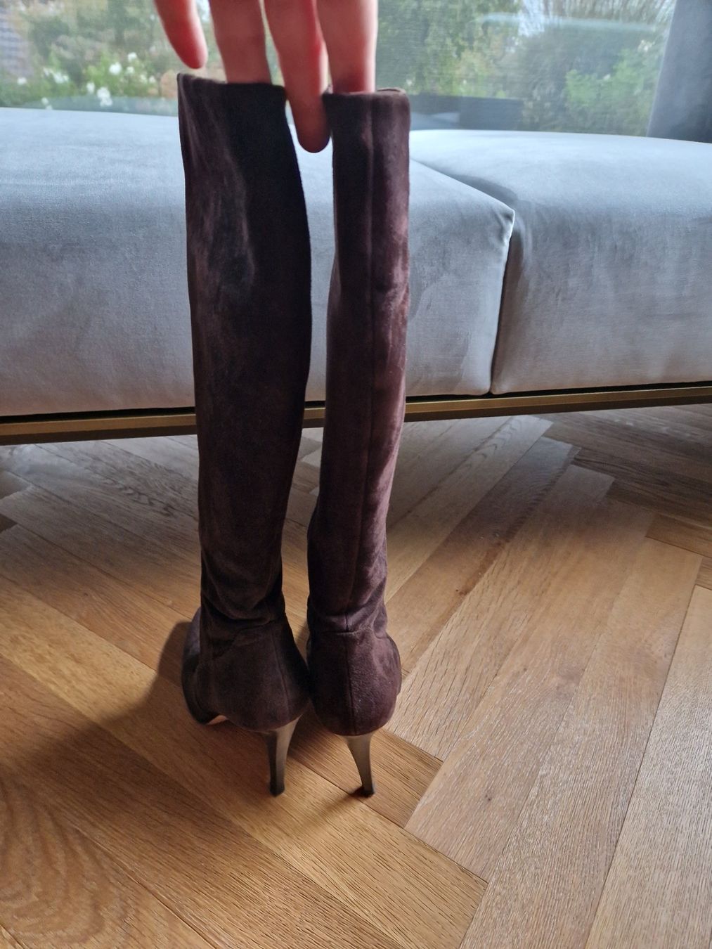 Scarpe da donna: Via Spiga suede boots size US 7.5 – Usato da Adliswil venduto da fashionholic 3
