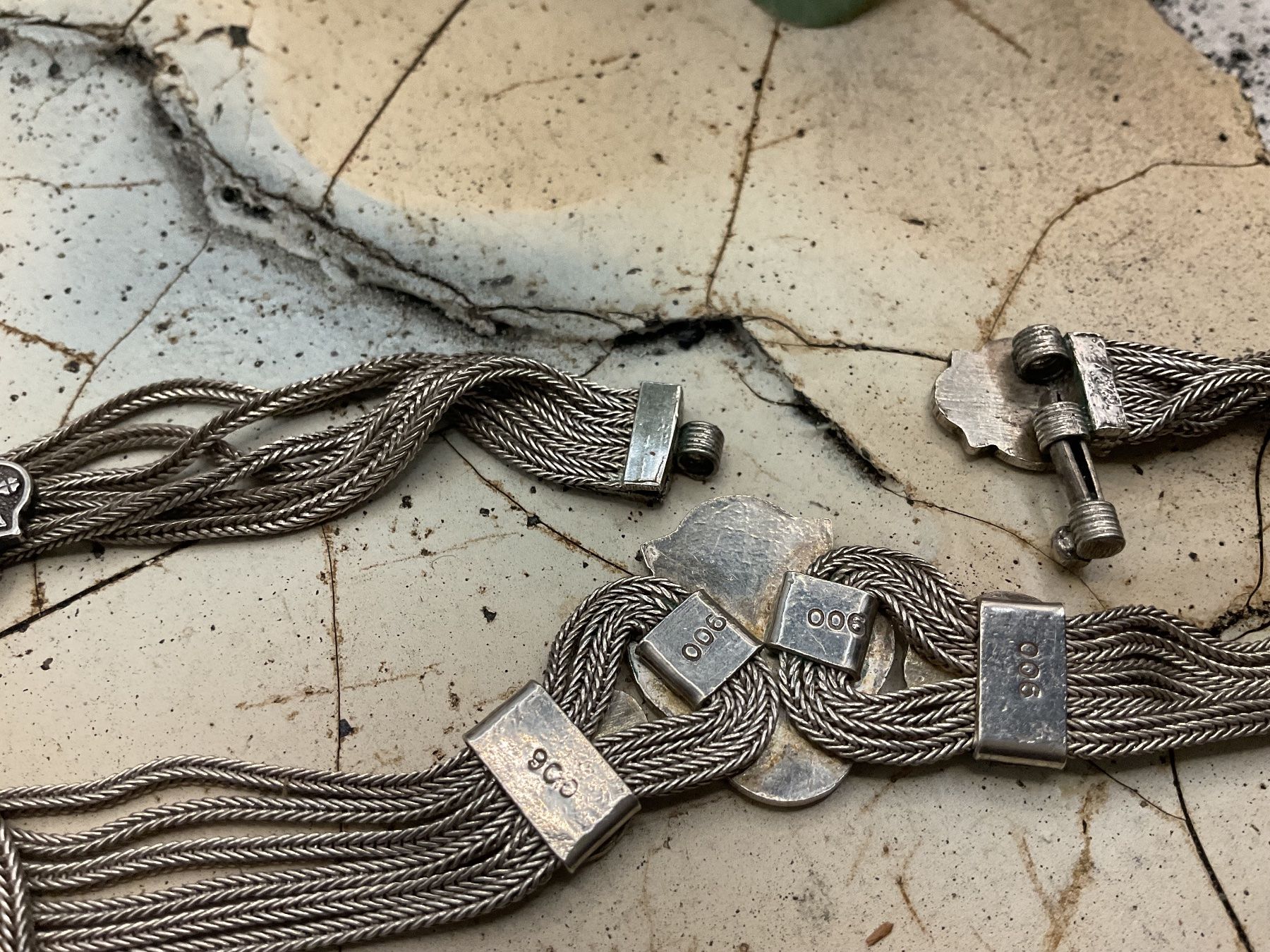 Catenine: Antikes Collier, wunderschöne Verarbeitung – Usato da Luzern venduto da S.Kern01 2