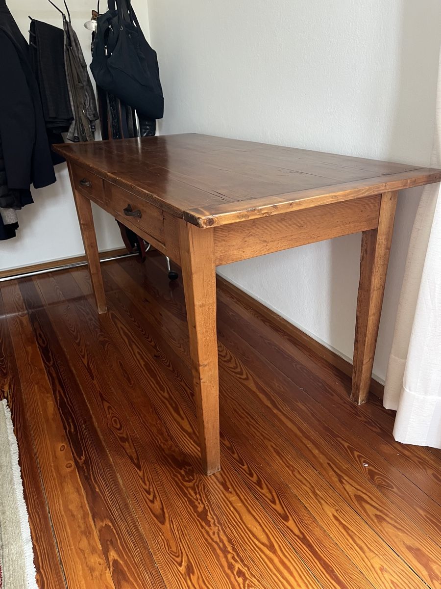 Tavoli: VINTAGE Antiker Tisch – Usato da Lugano venduto da Kingolla 1