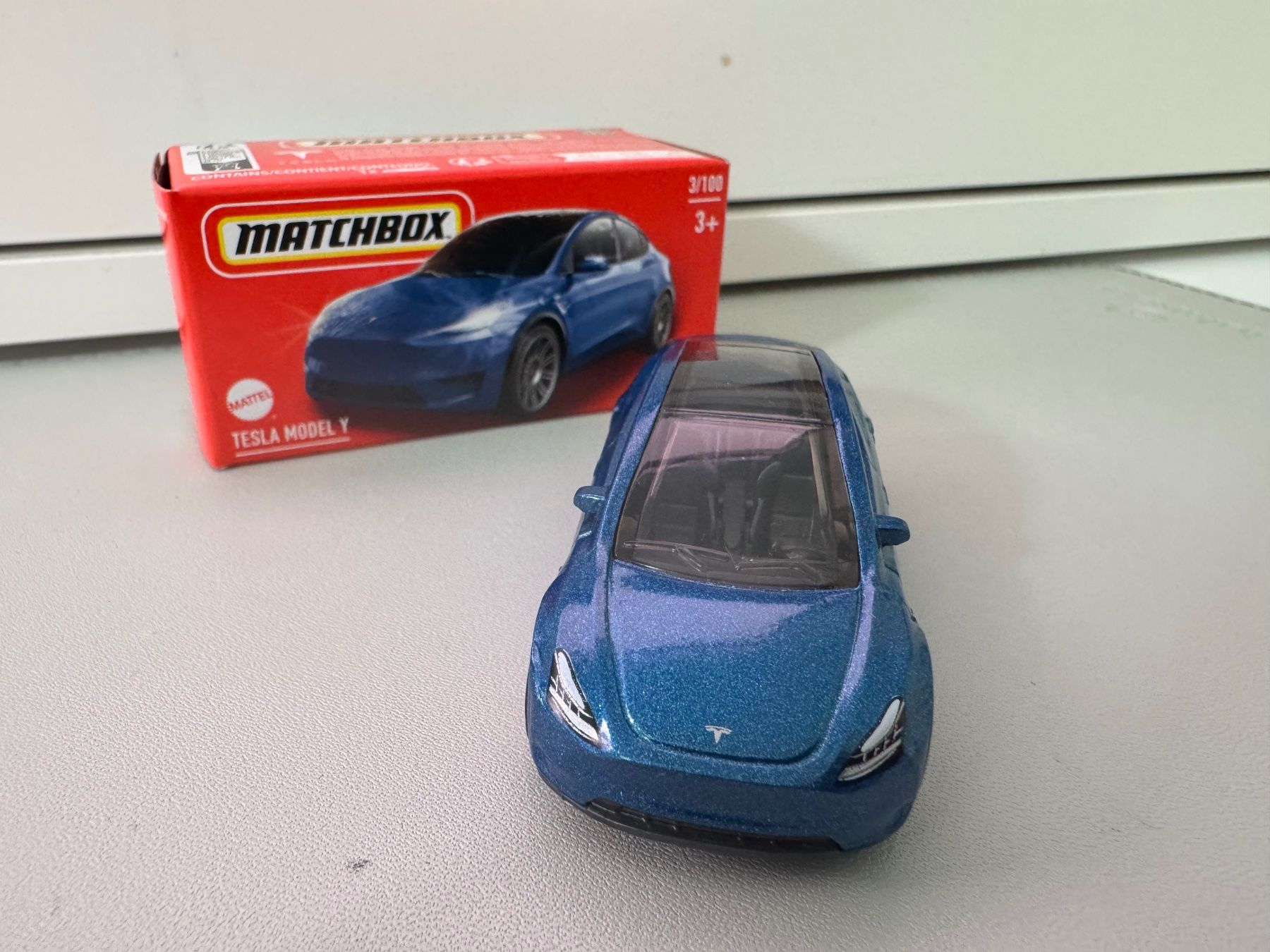 Matchbox Modellini d'auto: Matchbox Tesla Y 1:72 Model – Nuovo e nell'imballaggio originale da Fulenbach venduto da Gambler001