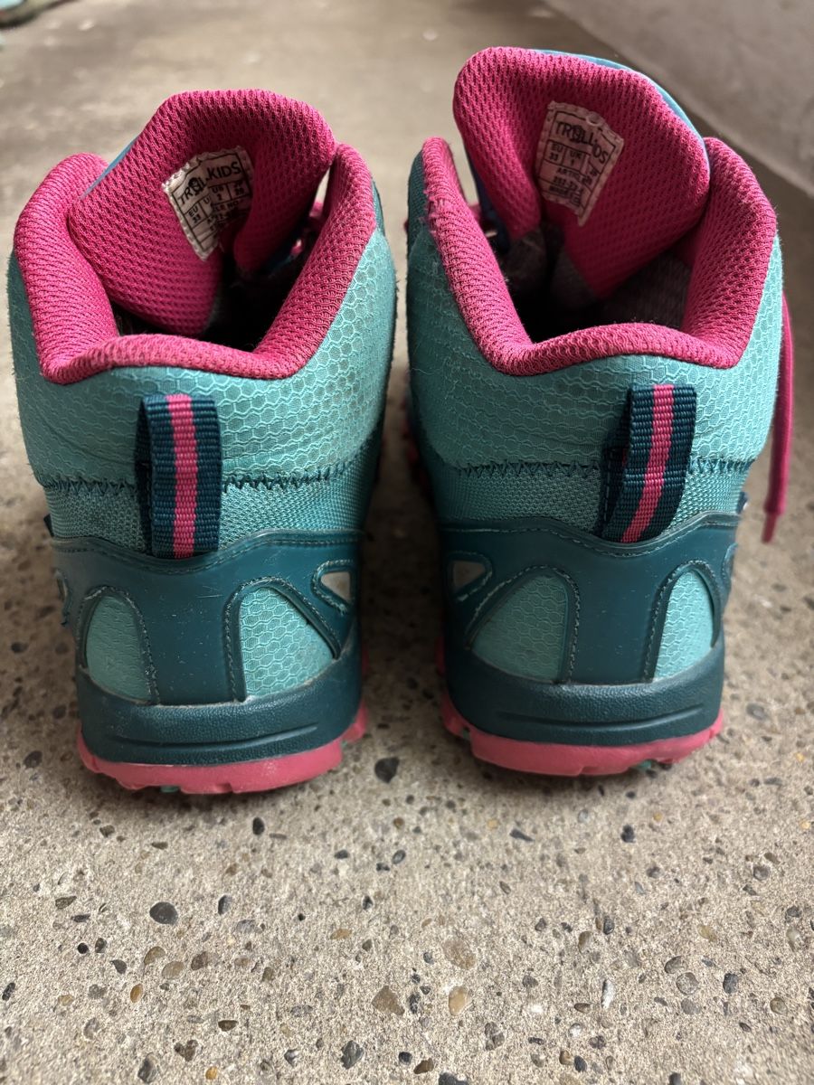 Scarpe per ragazze: Trollkids Wanderschuhe, Grösse 33 – Usato da Büren an der Aare venduto da Nikito2001 1