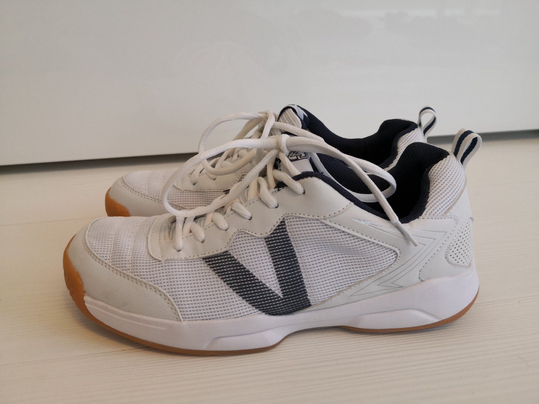 Victory Damenschuhe: 🤩VICTORY SNEAKER WEISS – Gebraucht aus Olten von Naja-Twins-Twins 7