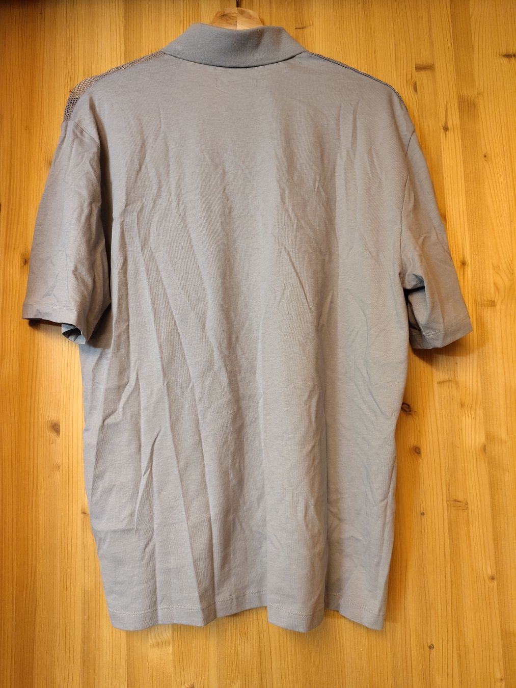 Cos T-shirt: Trendy COS Shirt – Nuovo (secondo la descrizione) da Zürich venduto da aurelie.99 1