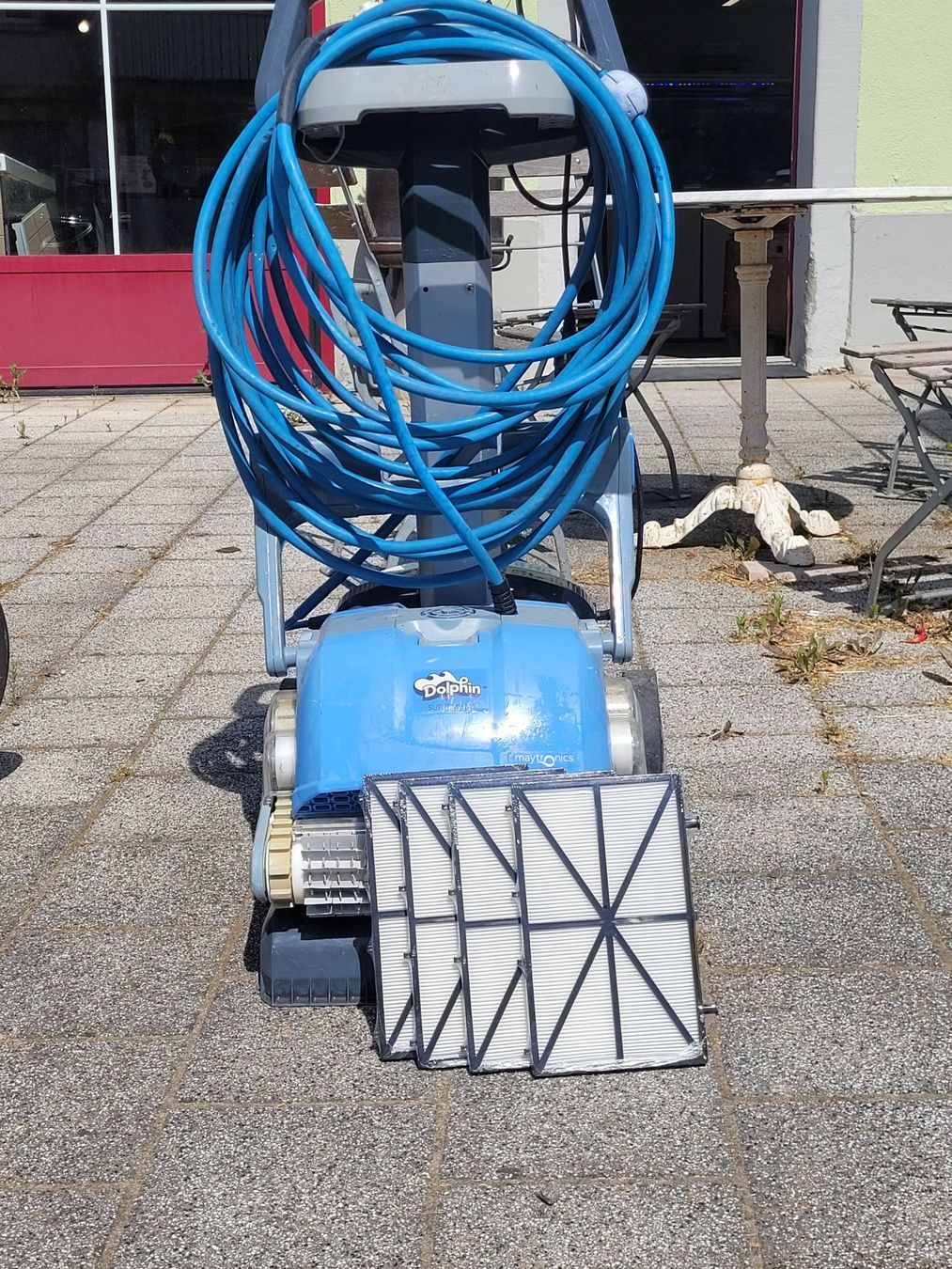Dolphin Schwimmbad-Zubehör: Poolroboter Dolphin M5 mit Kabel und Filter – Gebraucht aus Russikon von proxilia 2
