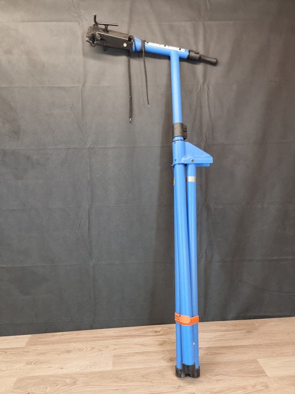 Cavalletti per biciclette: Velo Montageständer – Usato da Zürich venduto da Dekohug 2