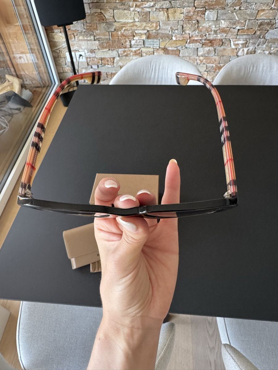 Burberry Occhiali & Lenti: Lunettes de soleil Burberry – Nuovo (secondo la descrizione) da Davos Platz venduto da taja2 5