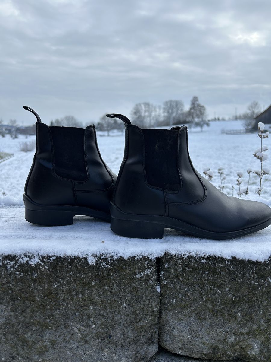 Felix Bühler Scarpe da uomo: STEEDS Reitstiefeletten Grösse 36 – Usato da Nänikon venduto da Mrzulu