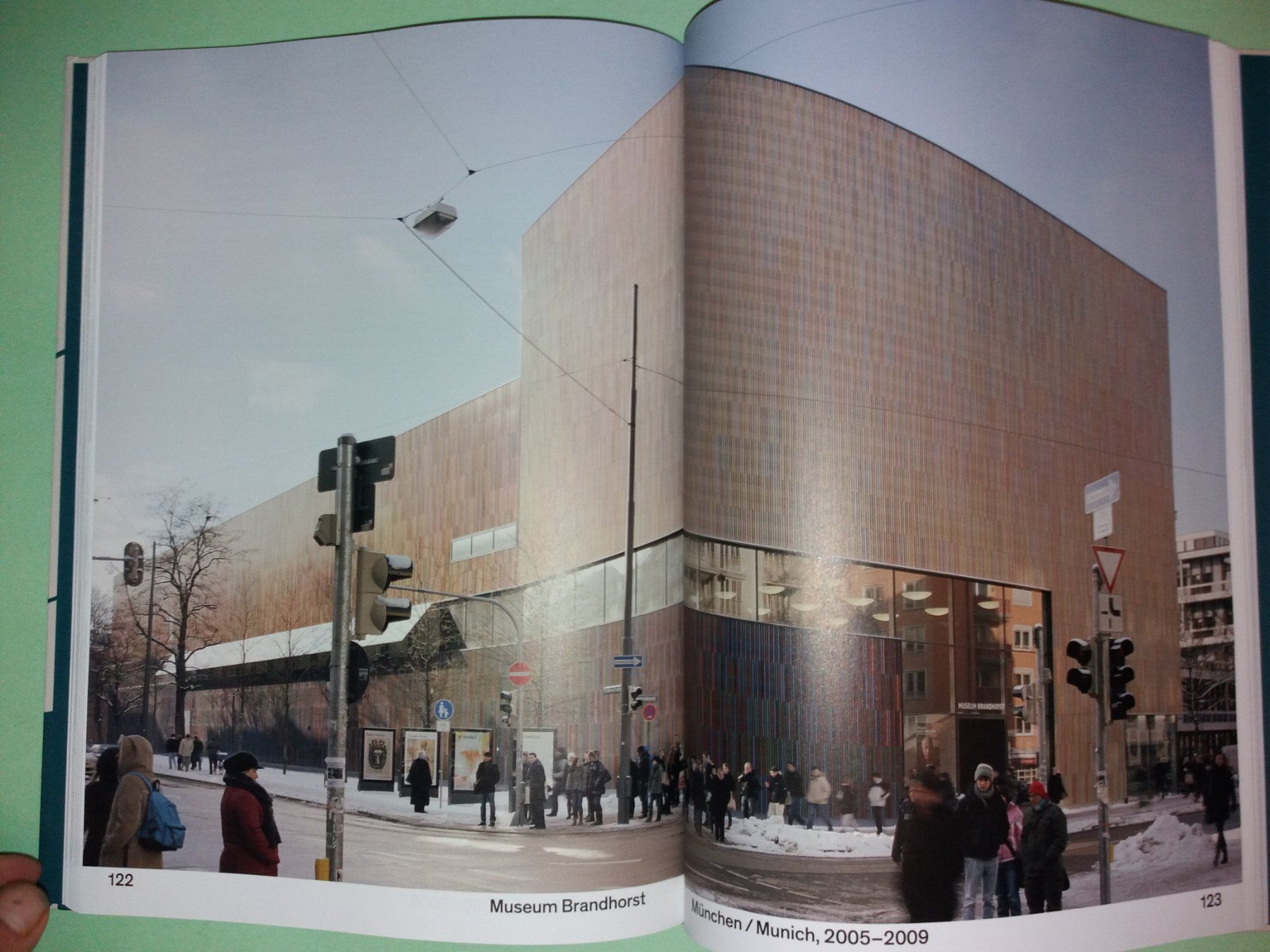 Livres: SAUERBRUCH Hutton Architektur – D'occasion à Welschenrohr par Regool 3