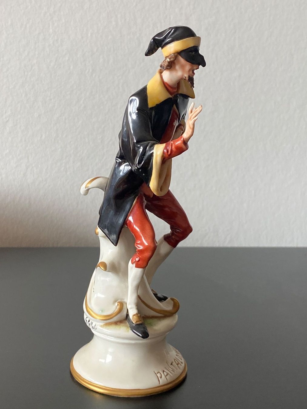 Statuette: Porzellan Figur Pantalone – Usato da Luzern venduto da S.Kern01 1