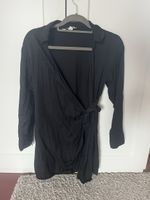 h&m Wickelkleid aus Satinoptik