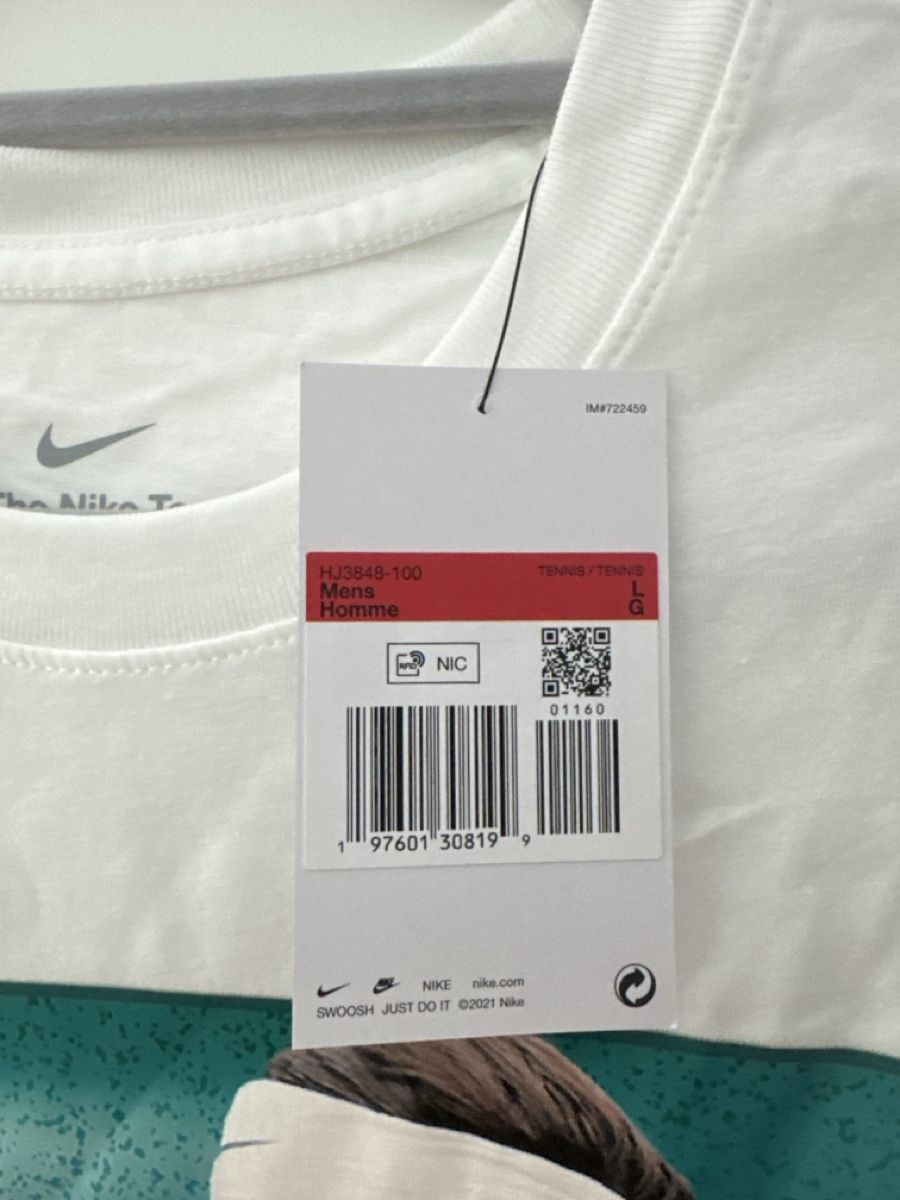 Nike T-shirt: Neues Shirt Tennis Nike – Nuovo e nell'imballaggio originale da Kreuzlingen venduto da eli_qm8d 1
