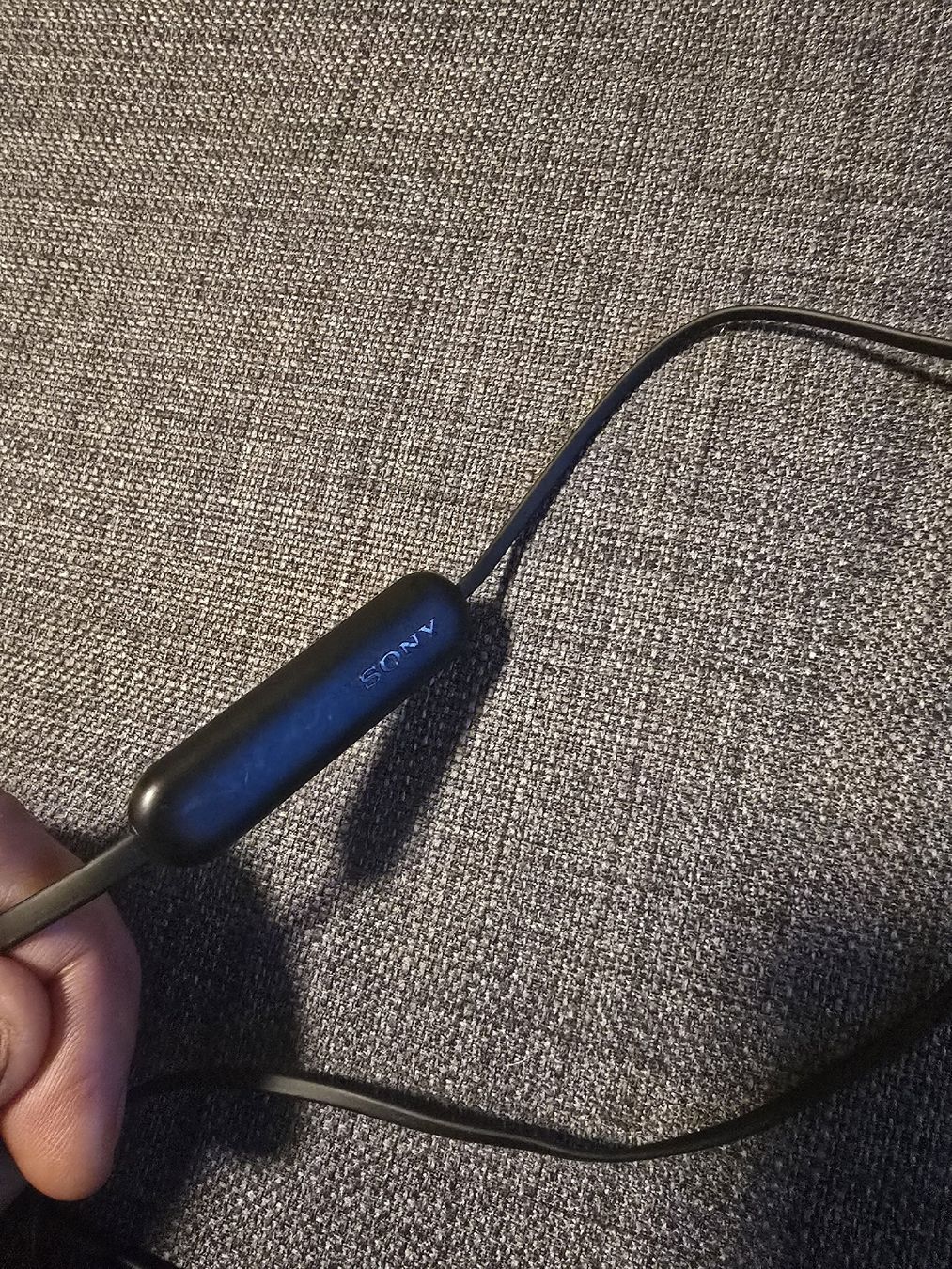 Sony Kopfhörer: Sony WI-XB400 Bluetooth Kopfhörer - Schwarz – Gebraucht aus Möhlin von Dogn16 2