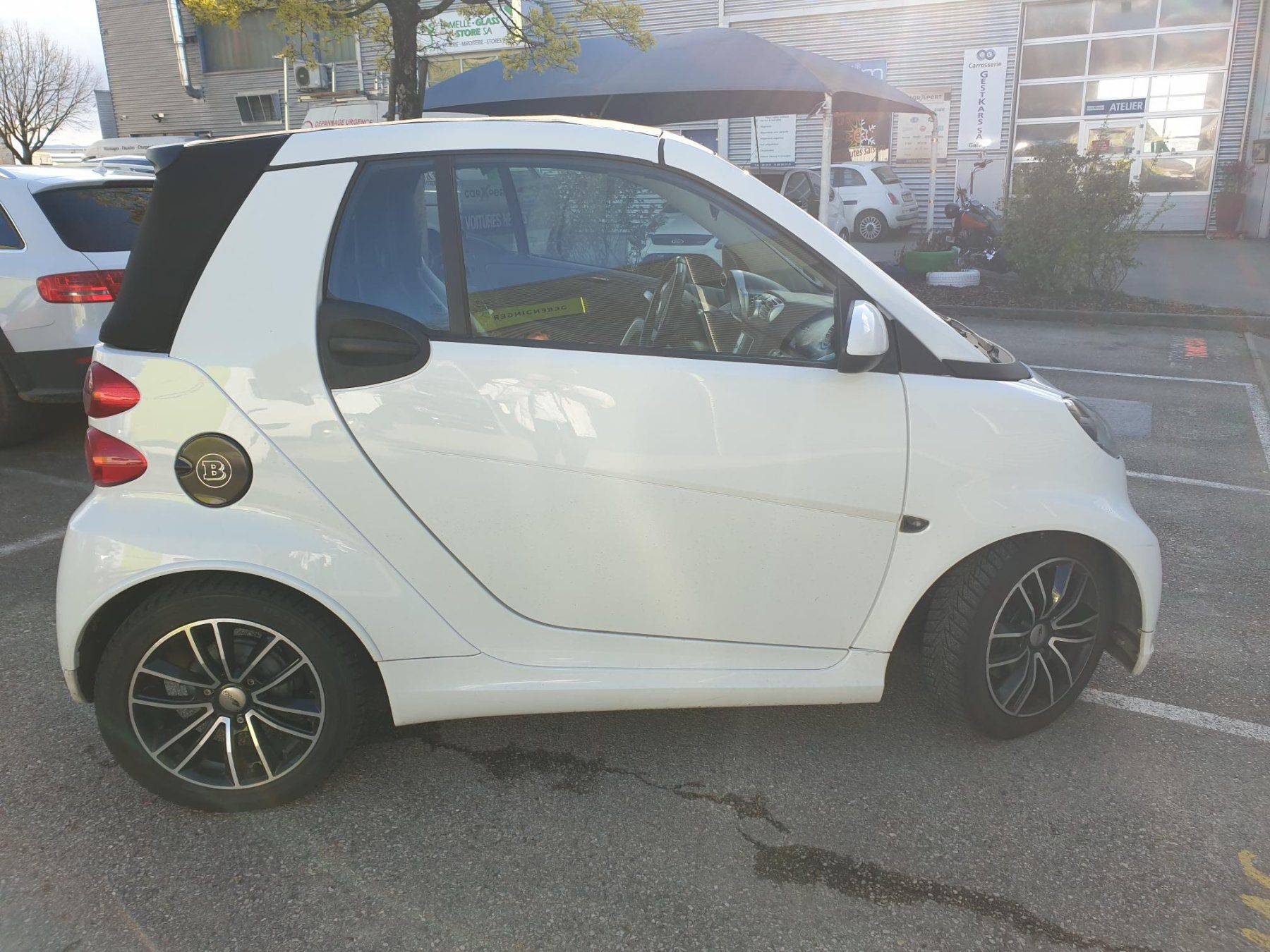 Smart Automobili: SMART ForTwo Cabriolet BRABUS blanche Softouch Xclusive 2014 – Usato da Coppet venduto da patgigi 8