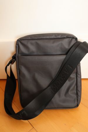 Tasche / Umhängetasche, Neu, auch super für Reisen/Ferien
