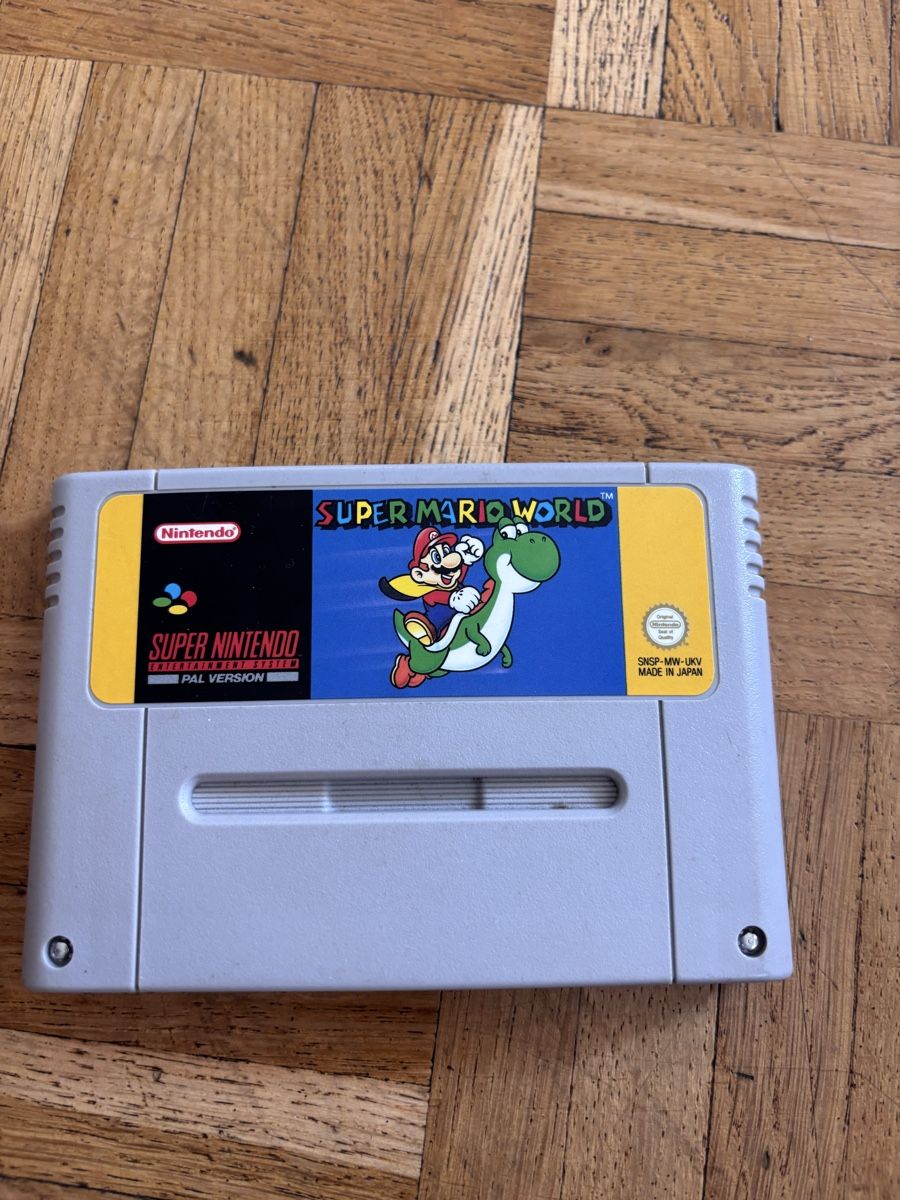 Nintendo Spiele: Super Nintendo Spiel Super Mario World PAL Version – Gebraucht aus Jona von SaF0da