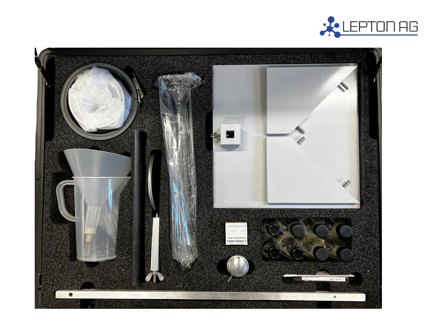 Accessori da laboratorio: Techtex-Kit Koffer für div. Textiloberflächentests – Usato da Niederdorf venduto da LeptonAG_Labor 2