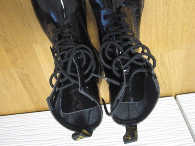 Dr. Martens Scarpe da donna: Stiefeletten WITH BOUNCING SOLES – Usato da Ehrendingen venduto da spanky11 1