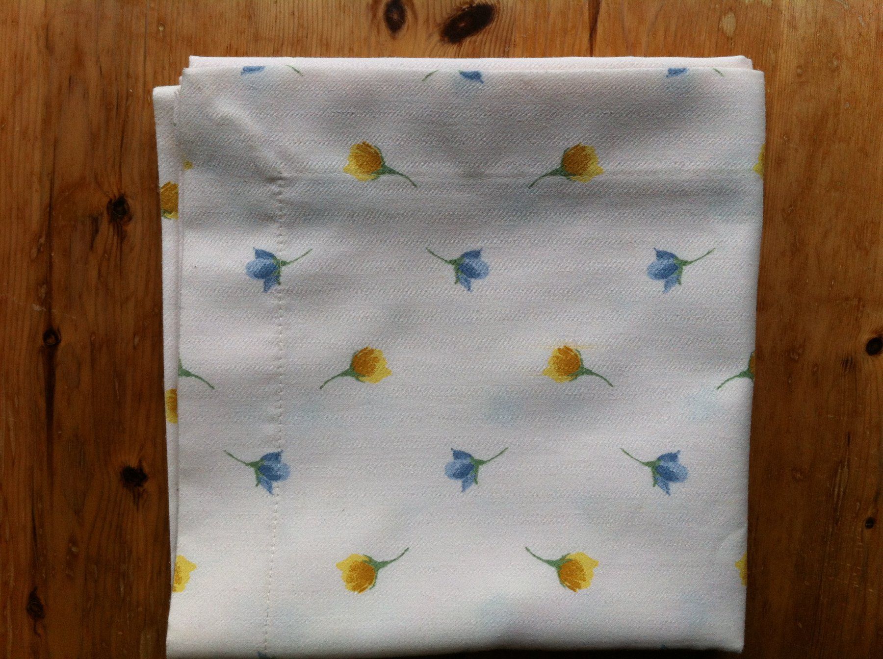 Autre linge de table: 2 Tischdecken – D'occasion à Brunnen par Artemis53 3
