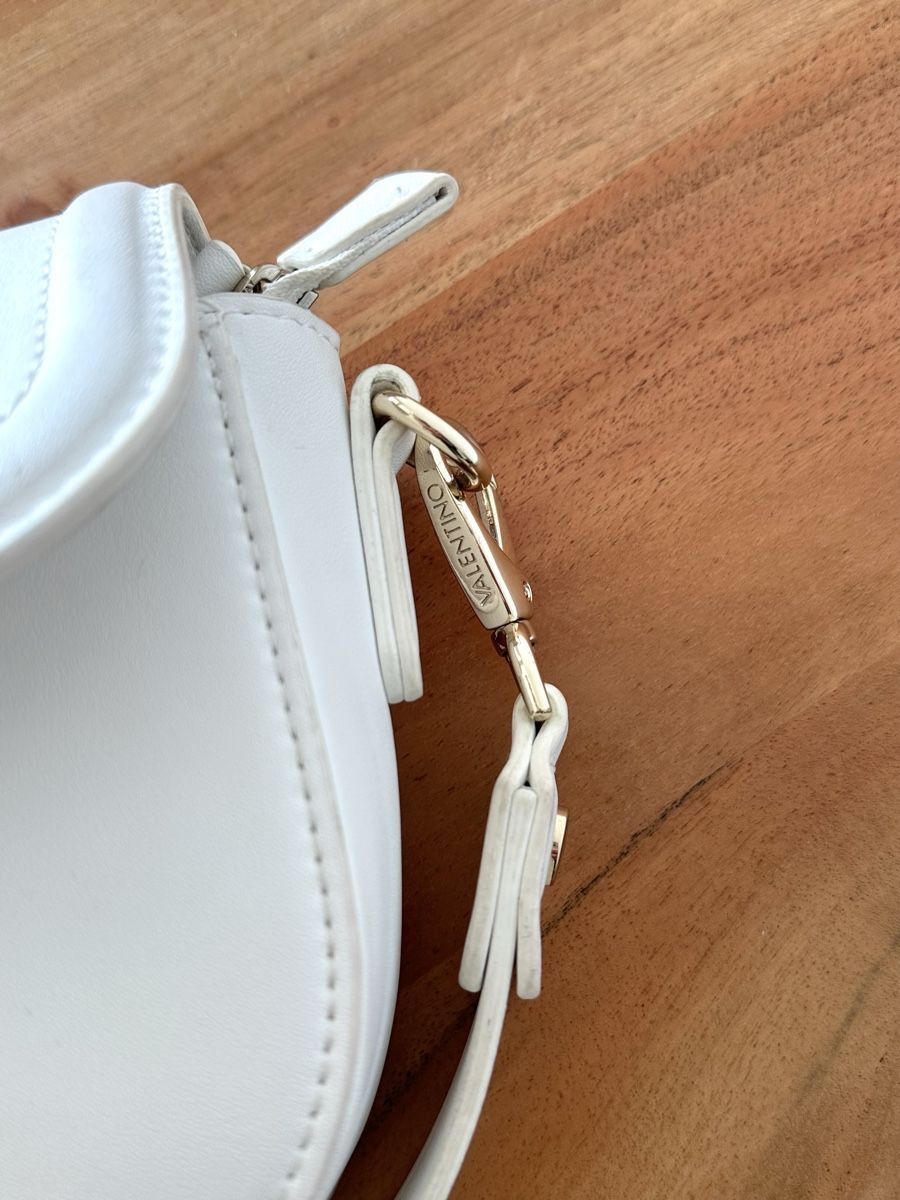 Valentino Taschen für Damen: Valentino White Shoulder & Crossbody Bag – Neu (gemäss Beschreibung) aus Oberuzwil von PreownedAllure 4