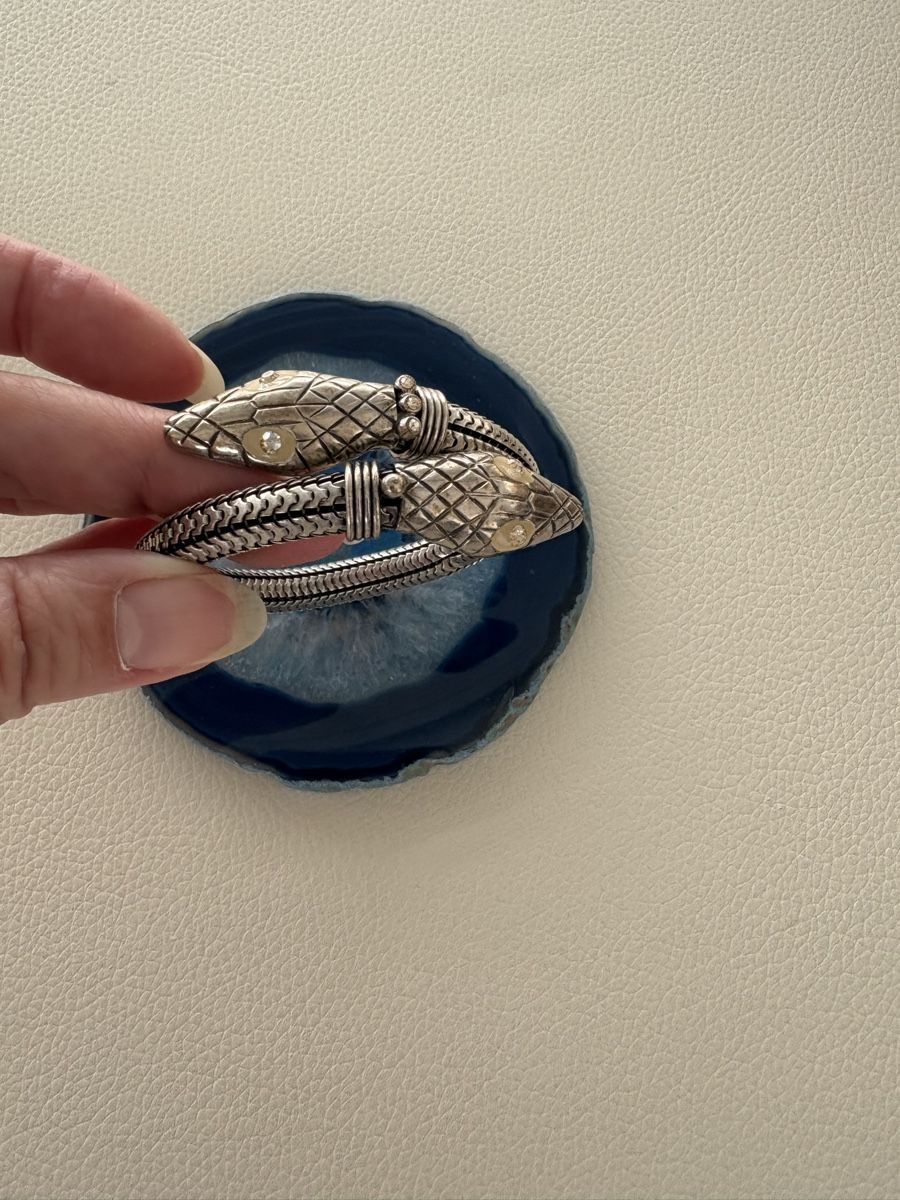 Armbänder & -reifen: vintage bracelet for a small wrist – Gebraucht aus Lausanne von oyu_hgg5 4