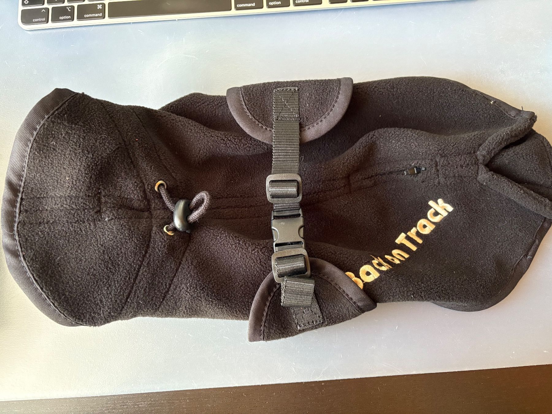 Bekleidung: Back on Track HUNDEFLEECEMANTEL SUPREME // 23cm – Neu (gemäss Beschreibung) aus Brittnau von Arves 2