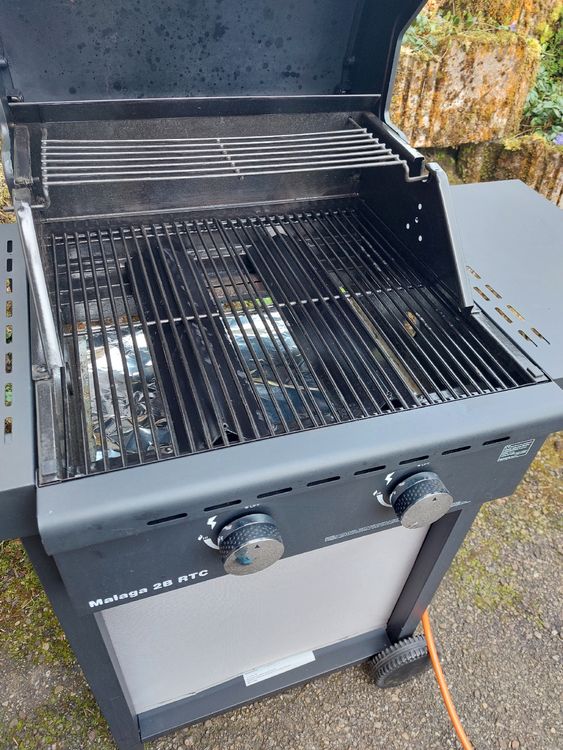 Top Gas Grill BBQ 2 Brenner Malaga 2 B RTC super Zustand | Kaufen auf ...