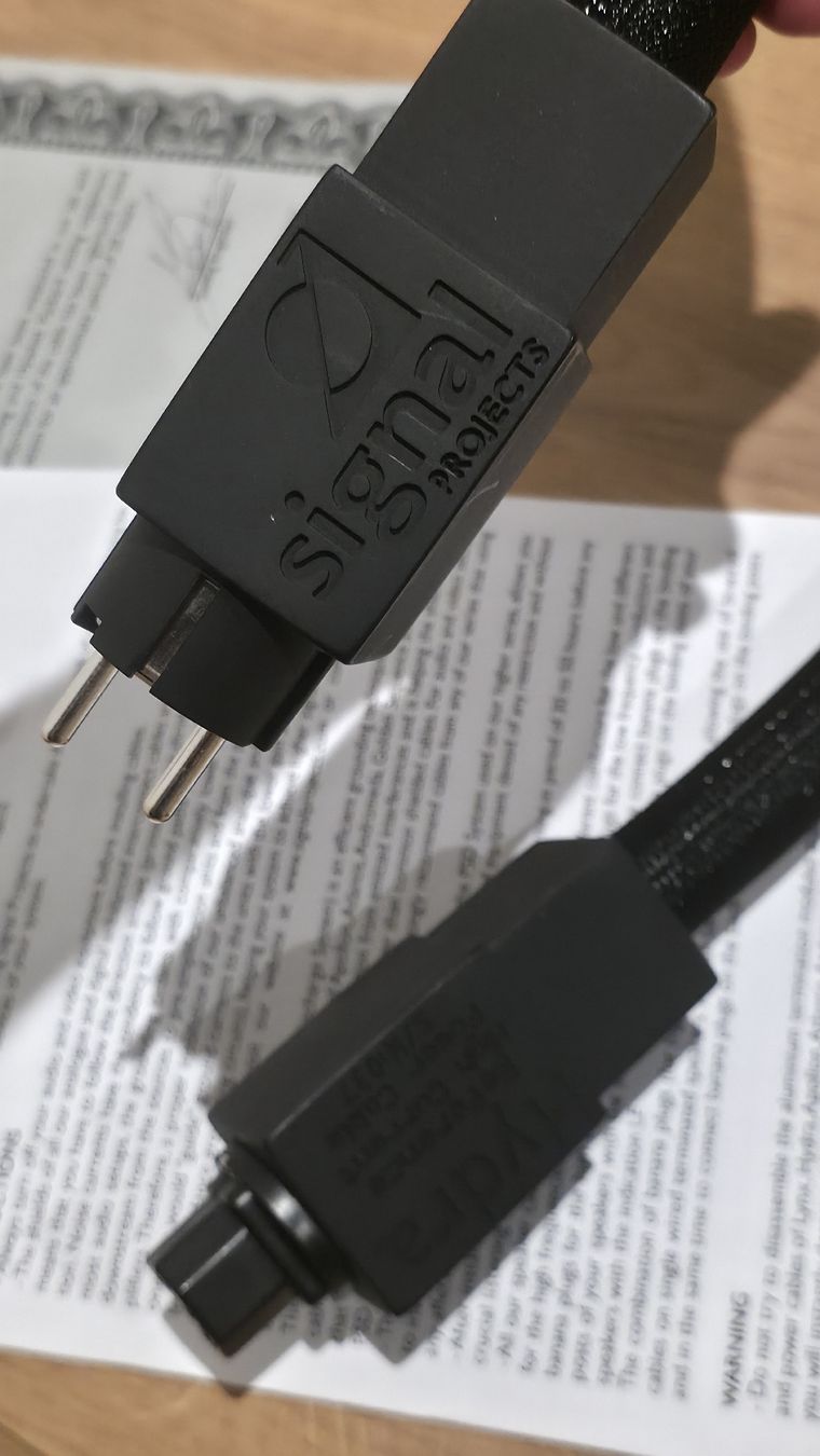 Cavi: Signal Projects Hydra Reference Series Stromkabel – Usato da Zufikon venduto da SecondSound.CH