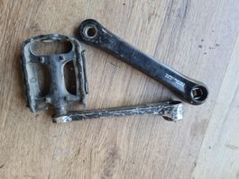 Tretkurbeln Original mit Pedalen