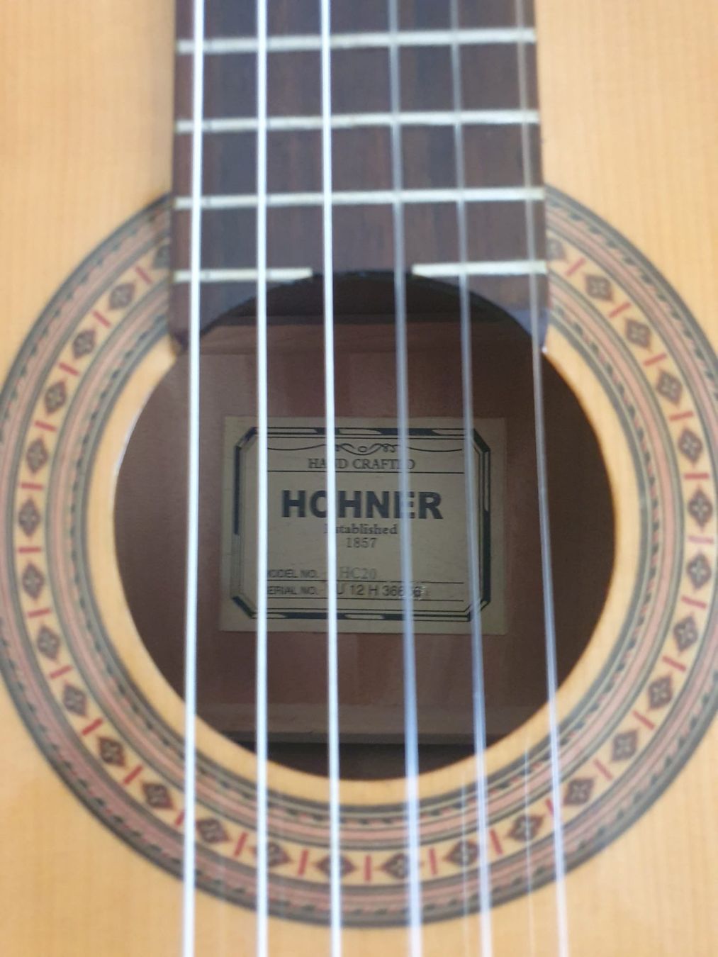 Hohner Strumenti musicali: Hohner HC20 Gitarre 1857 – Usato da Basel venduto da FirstClass4000 1