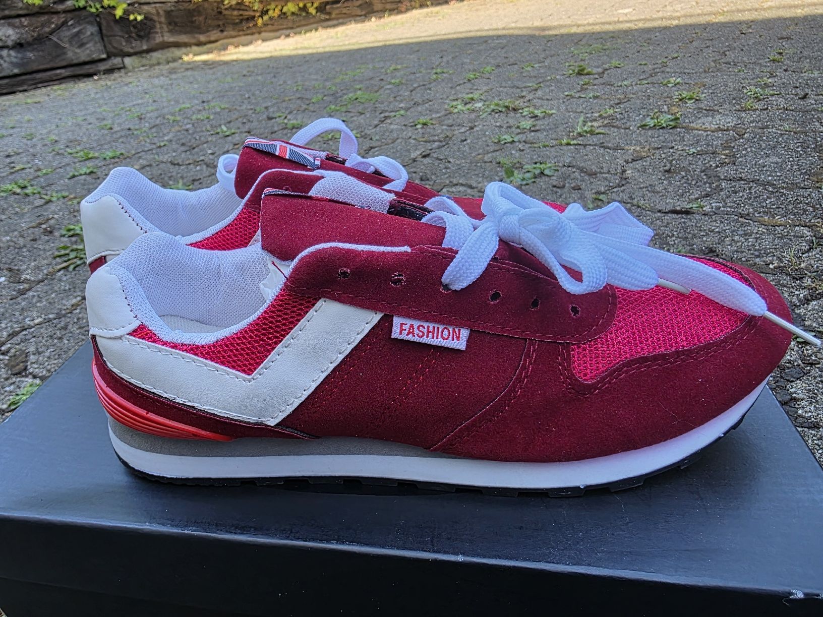 Chaussures hommes:  Sneaker rot Grösse 43 neu – Neuf (Voir description) à Reinach BL par bru_qpv2 1