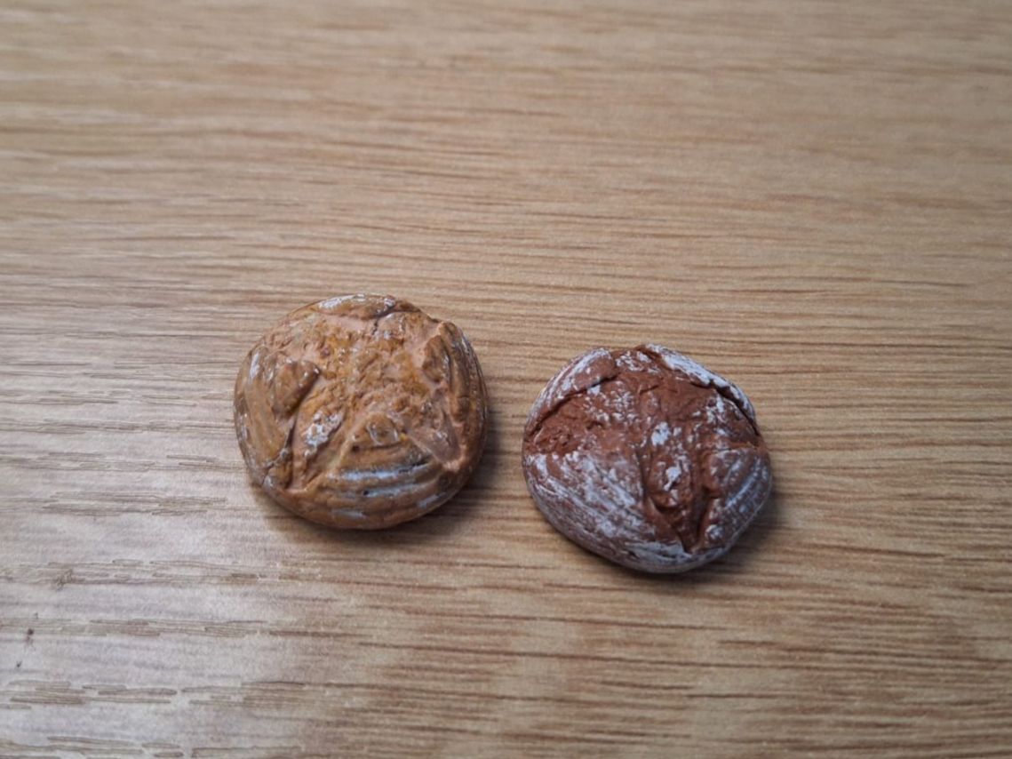 Maisons & Meubles de poupées: Holzofen Brote, Handgemacht – Neuf (Voir description) à Zürich par HandmadeTinyFood 2