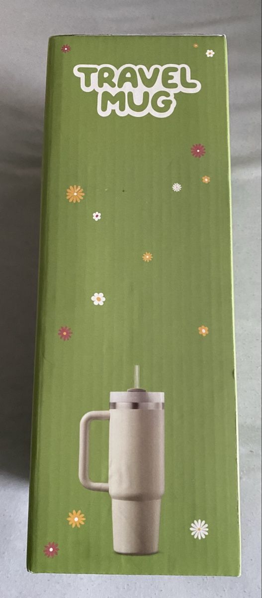 Gourdes & Thermos: Reisebecher 900 ml mit Strohhalm neu – Neuf avec emballage d'origine à Allschwil par Deal_Tiger99 1