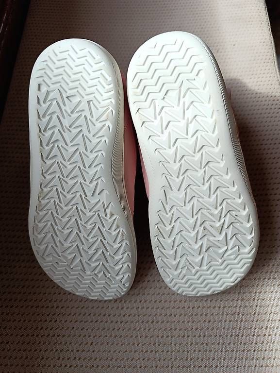 Schuhe für Jungen: Barfussschuhe, Gr. 33, neuwertig – Neu und originalverpackt aus Buttisholz von Fidirulle 1
