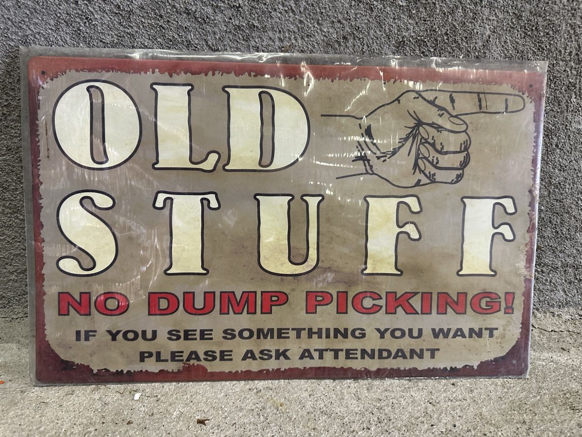 Schilder: Old stuff  – Gebraucht aus Reinach AG von rares75