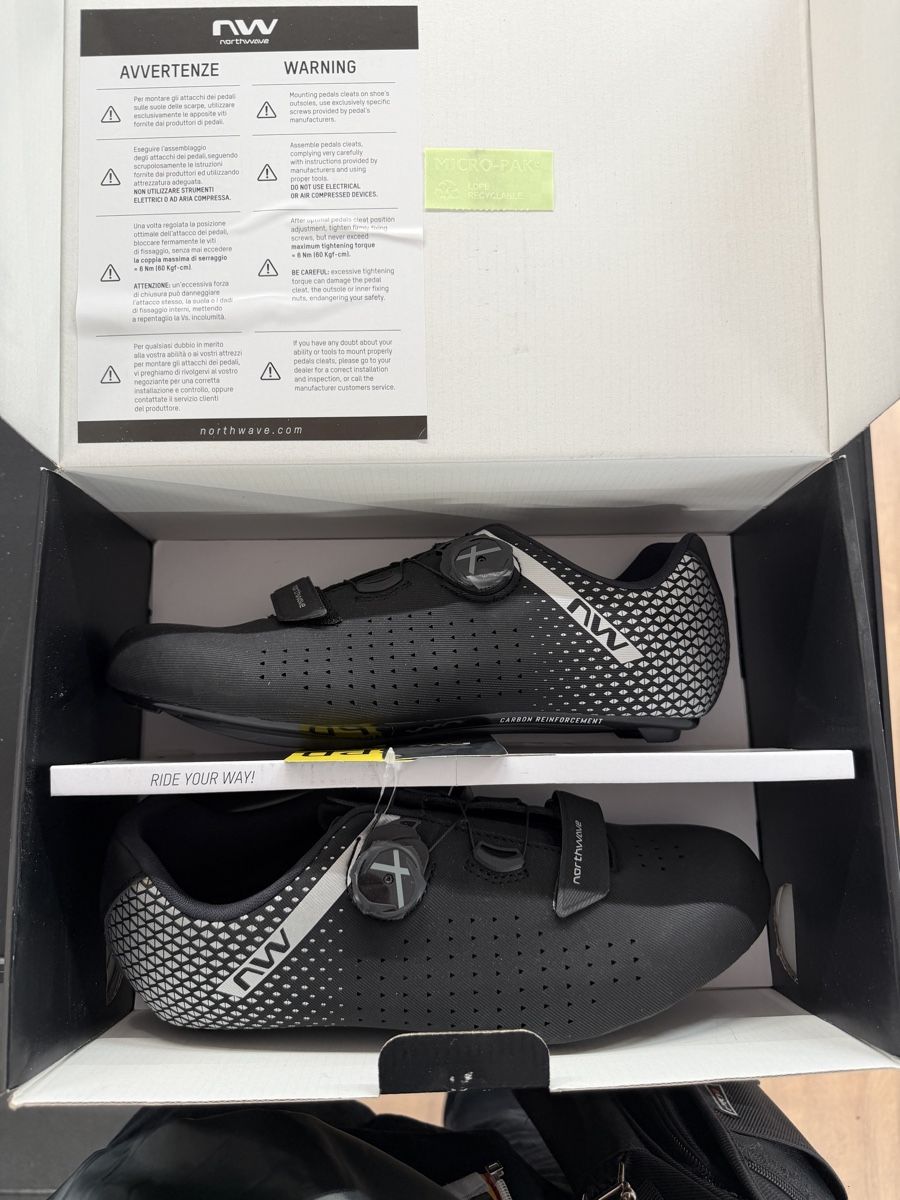 Northwave Herrenschuhe: Northwave Core Plus 2 Grösse 43 zu verkaufen – Neu und originalverpackt aus Grabs von VeloTeil 1