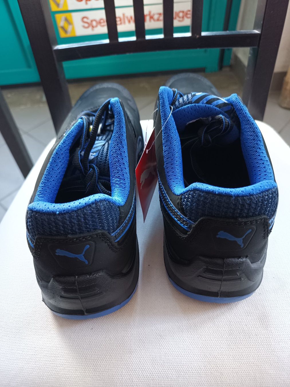 Puma Chaussures hommes: Puma Sicherheitsschuhe S3 ESD SRC 45 – Neuf avec emballage d'origine à Oberegg par 19franzi94 3