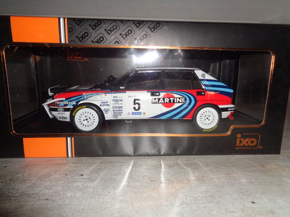 Ixo 1:18 Lancia Delta Integrale 16V Safari Rallye 1990 2