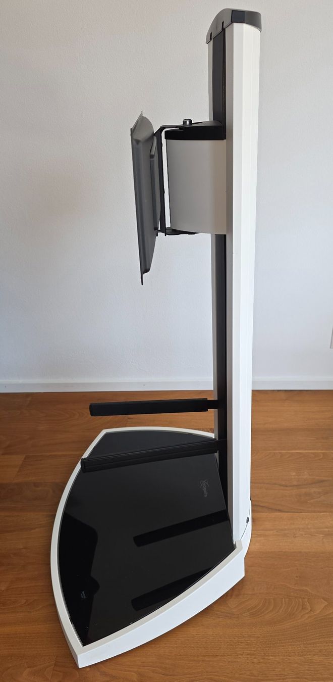 Fixations: TV Ständer Marke Vogel's – D'occasion à Ibach par Ro-Ka 1