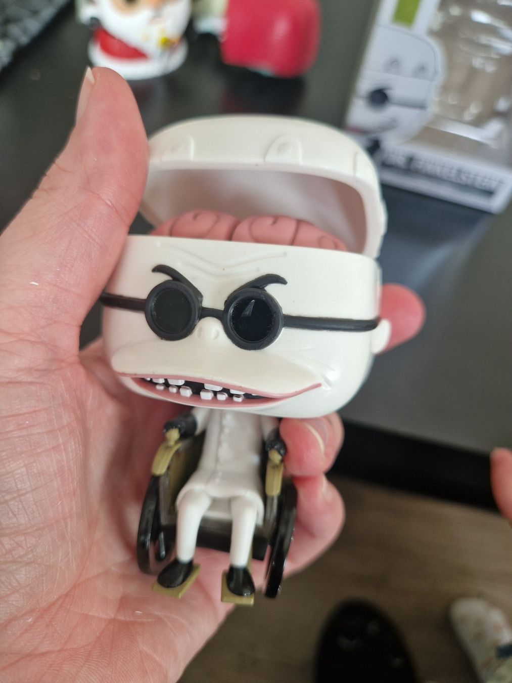 Giocattoli: FUNKO POP - Nightmare Before Christmas- Dr Finkelstein 451 – Usato da Riaz venduto da Murielbhs 2