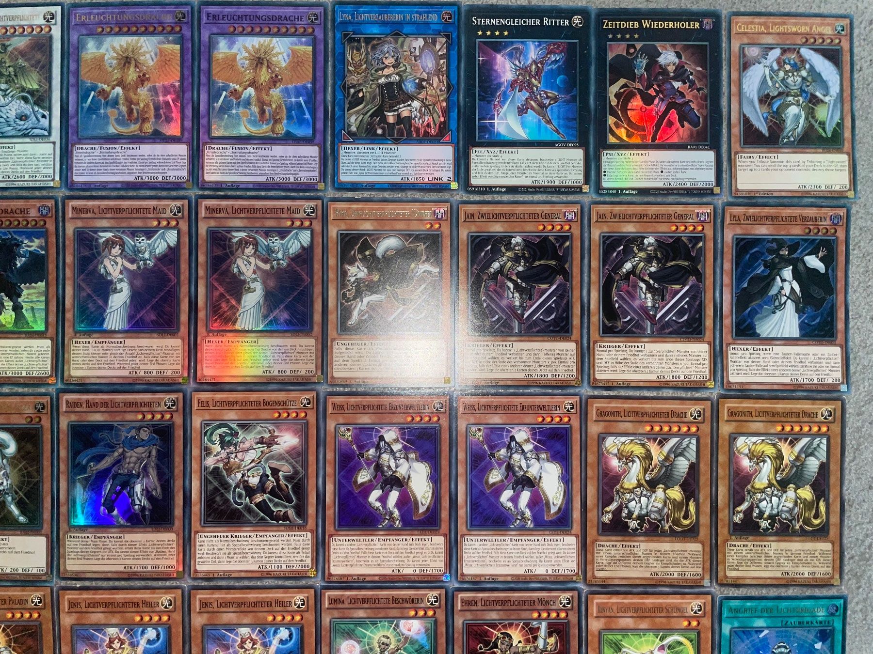 Yugioh Carte collezionabili: YuGiOh Lichtverpflichteter Deck! – Nuovo (secondo la descrizione) da Altstätten SG venduto da ChangeMaker 2