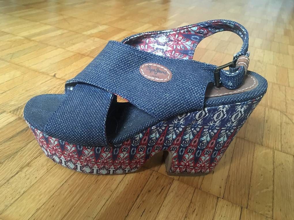 Scarpe da donna: Plateau Sandalen " Pepe Jeans" 38 – Usato da Zürich venduto da BuenosAires03
