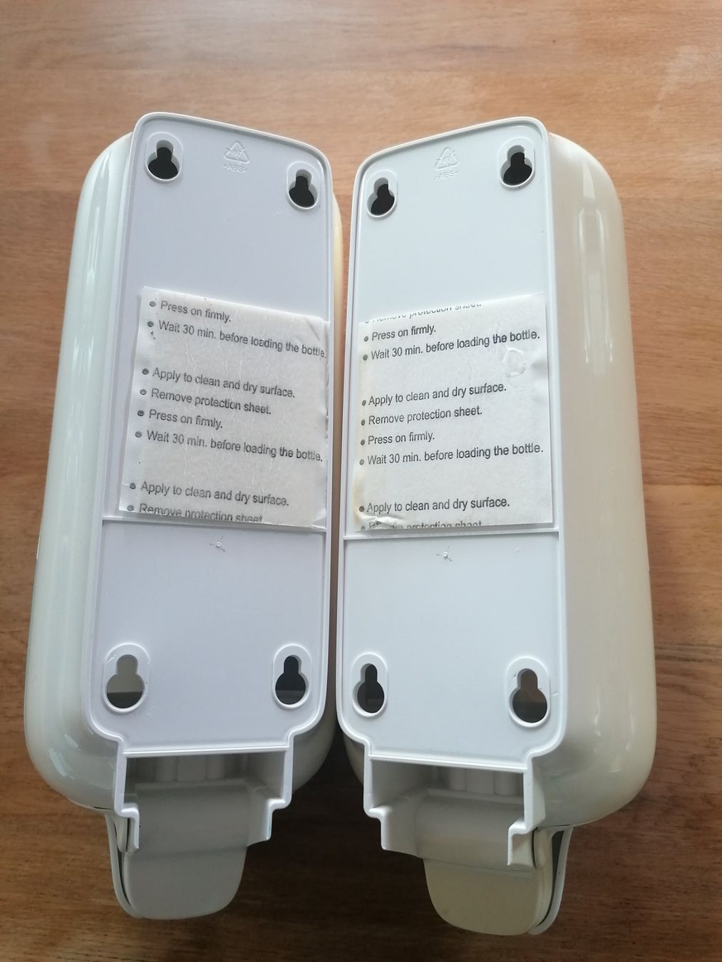 Portasapone: Tork Seifenspender – Usato da Geroldswil venduto da Carcan27 3