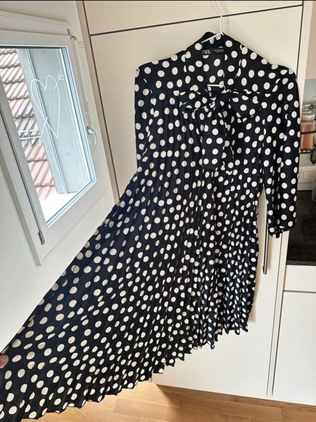 Zara Kleider: Robe Zara polka dots S – Gebraucht aus Lausanne von Cognitia 4