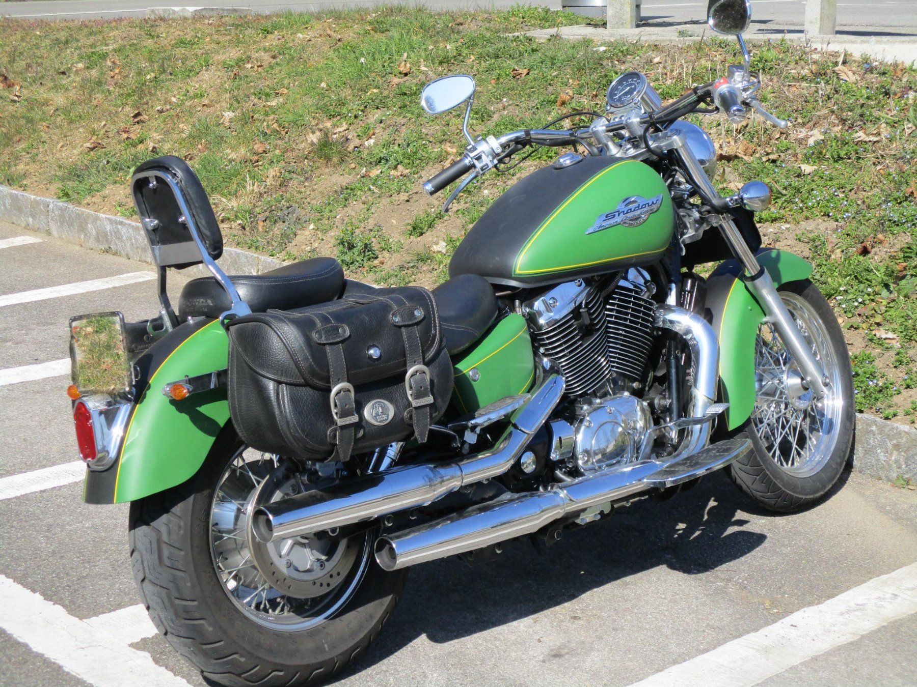 Honda Chopper: Honda Shadow VT 1100 C2 – Usato da Zürich venduto da tomarowean
