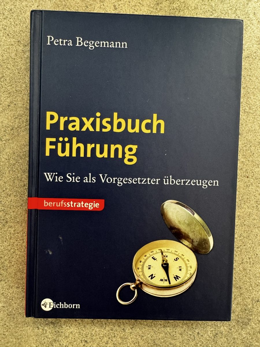 Bücher: Praxisbuch Führung – Neu (gemäss Beschreibung) aus Küssnacht am Rigi von DanielaH0102