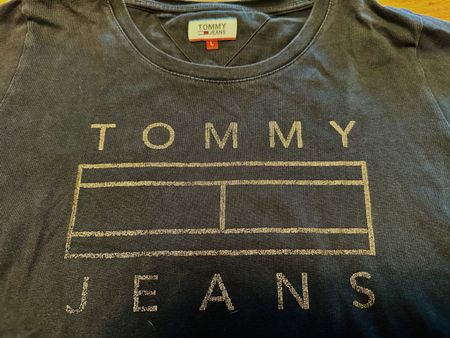 T-Shirt Tommy Hilfiger  Taille L